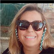 Profesora de Educacion primaria con mención en Inglés para refuerzo, tanto de Inglés como cualquier otra asignatura. Asi como clases de Español, tanto presencial como on line